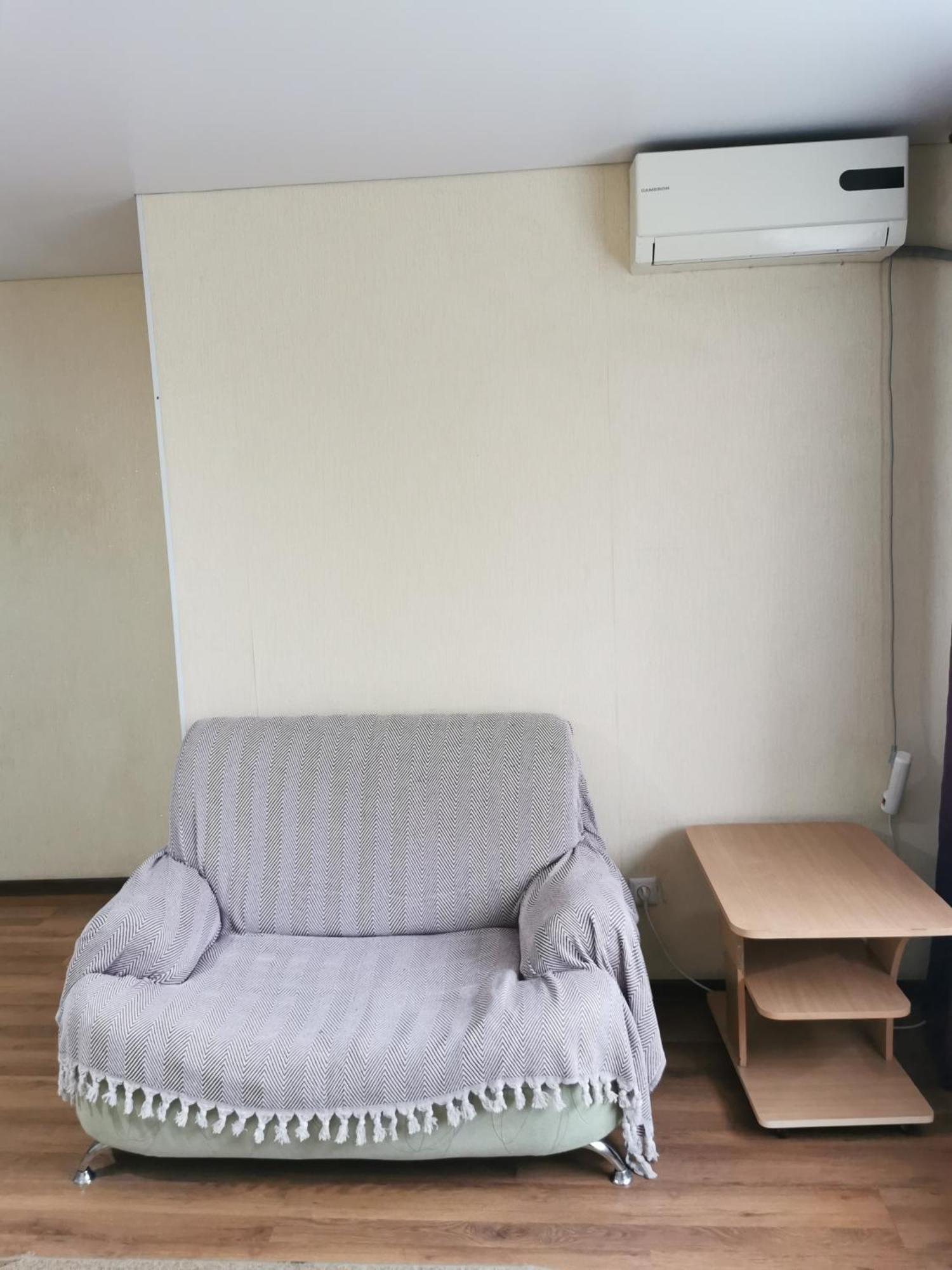 1 Комн Апартаменты В Центре Рядом С Парком Kostanay Bagian luar foto