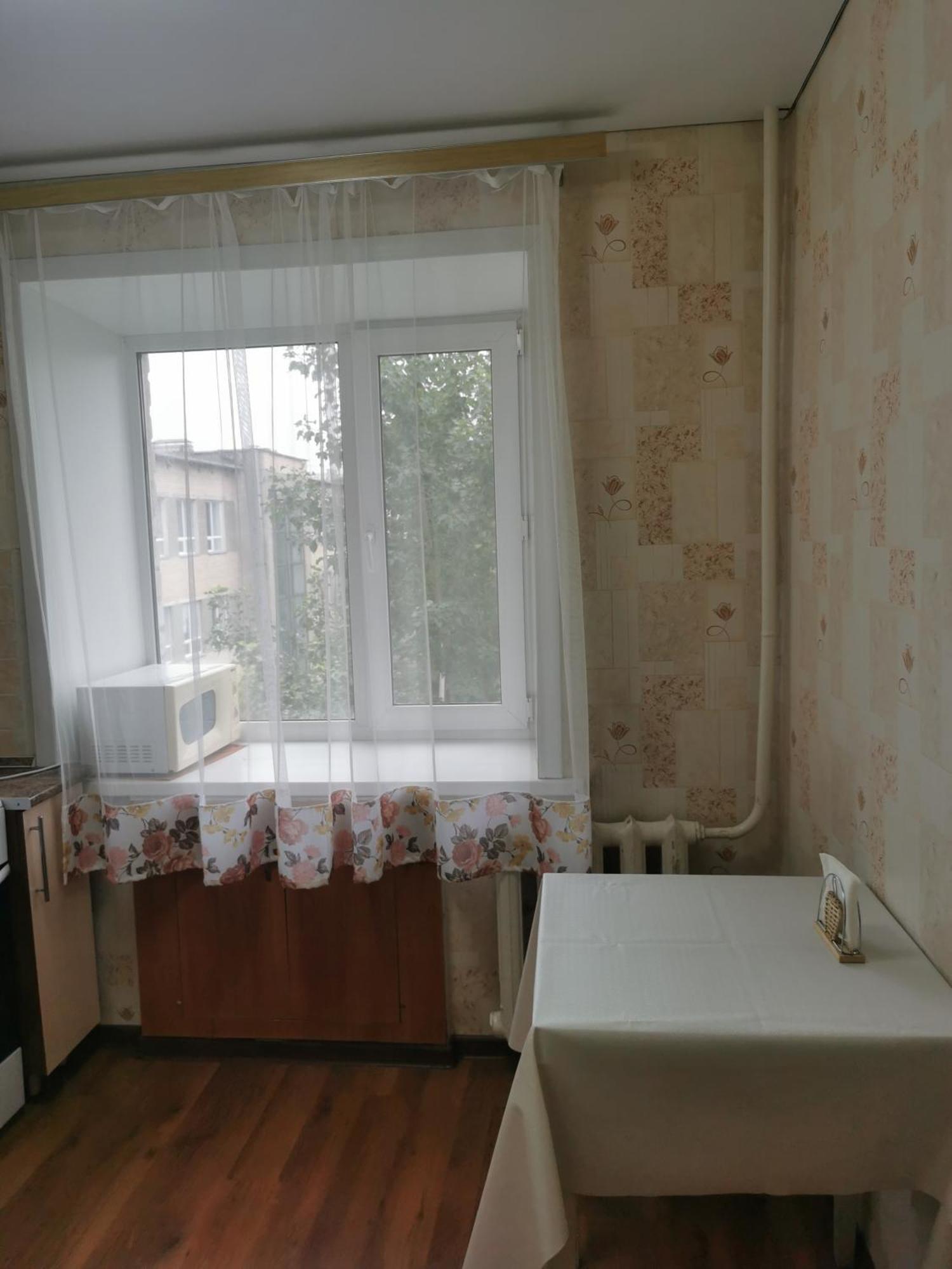 1 Комн Апартаменты В Центре Рядом С Парком Kostanay Bagian luar foto